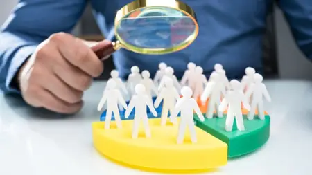 Generative AI for Customer Experience Analyst