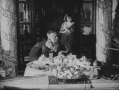 Foolish Wives (1922)