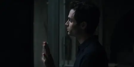 YOU S01E10