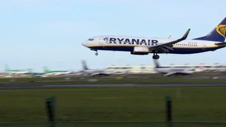 Ch5. - Ryanair: Britains Most Hated Airline (2019)