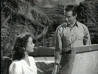 Escape in the Desert (1945)