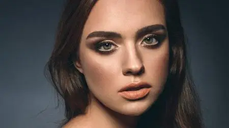 Advanced Studio Portrait Retouching in Photoshop