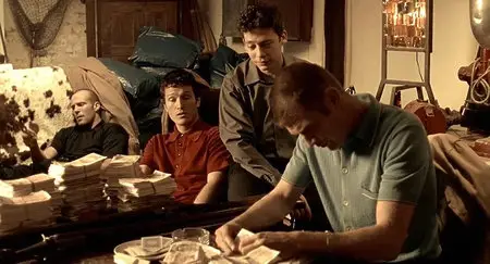 Lock, Stock and Two Smoking Barrels (1998)