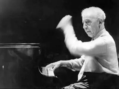 Beethoven: Piano Concertos No.5 'emperor' & 4/ Arthur Rubinstein, Daniel Barenboim (2007)