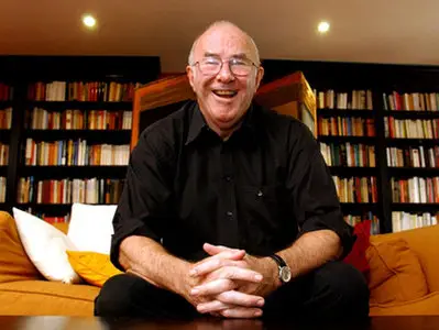 Clive James - Unreliable Memoirs <AudioBook>