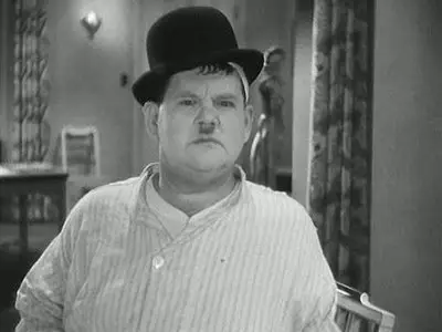 Dick und Doof: Die Wüstensöhne (1933)