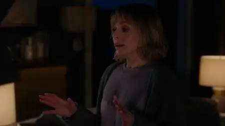 The Woman in the House Across the Street from the Girl in the Window S01E03