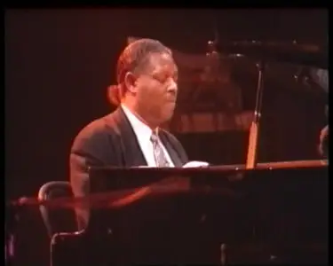 McCoy Tyner - Live At The Warsaw Festival (2005)