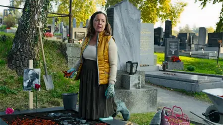 Suburbia - Women on the Edge S04E09