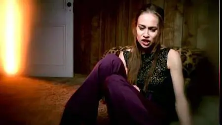 Pretty Voices 14: Fiona Apple (2011) Re-up
