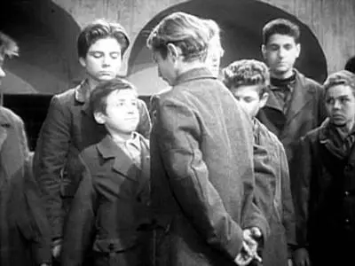 Vittorio De Sica-Sciuscià ('Shoe Shine') (1946)