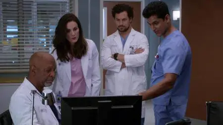 Grey's Anatomy S15E01