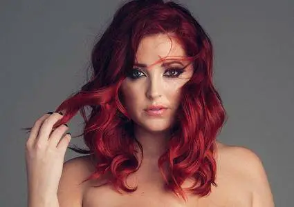 Lucy Collett - Page 3 Girl February 8, 2016