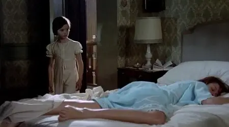 Cría cuervos / Cria Cuervos (1976)