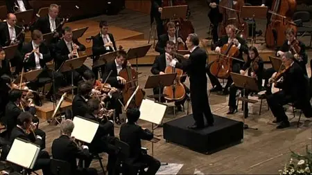 Beethoven: Symphonies 2 & 5 - Berliner Philarmoniker, Abbado