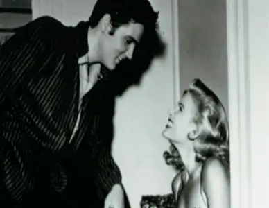 The Definitive Elvis: 25th Anniversary (2002)