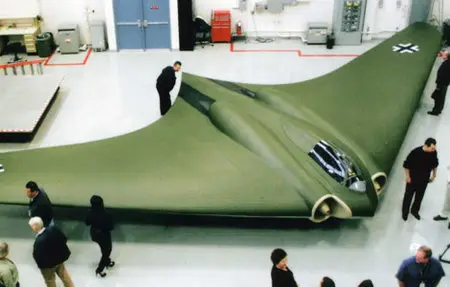 National Geographic - Hitlers Stealth Fighter  [RS Links]