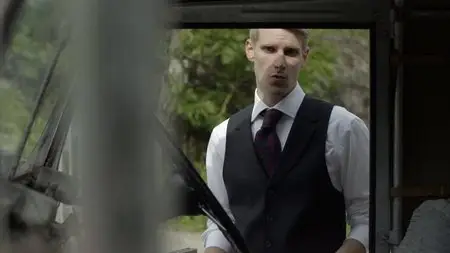 The Great British Train Robbery: A Tale of Two Thieves (2014)