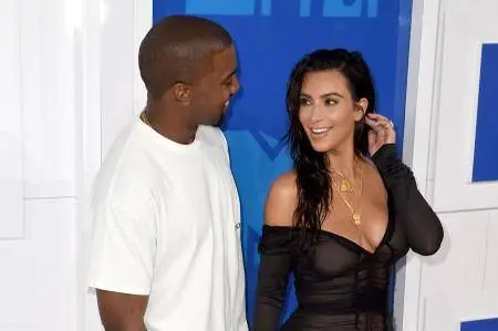 Kim Kardashian and Kanye West arrived to the 2016 MTV Video Music Awards in NYC on August 28, 2016
