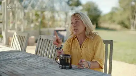 CH4. - Sarah Beeny vs Cancer (2023)