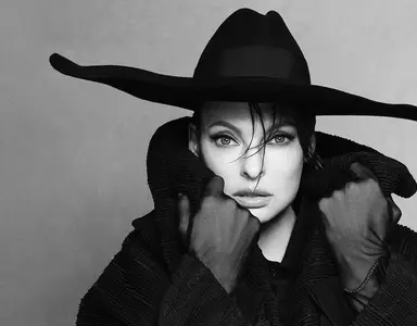 Linda Evangelista by Luigi & Iango for DUST CHINA ISSUE 01 October 2024