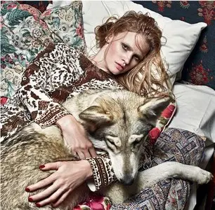 Lara Stone by Mario Sorrenti for Vogue UK September 2014