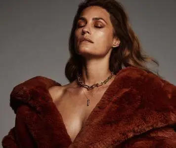 Yasmin Le Bon by Chris Colls for Vogue Paris September 2018