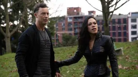 The Flash S03E11 (2017)
