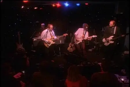 The Bears - Live at Club Cafe (2004)
