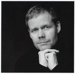 Max Richter - Infra (2017) {Deutsche Grammophon 0289 479 7006 rec 2010 - bonus track}