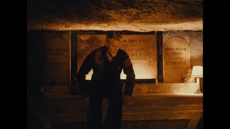 Queens of the Stone Age: Alive in the Catacombs (2025) + [Extras]