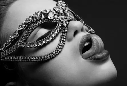 Toma Barkova - Bambi Issue #X 2012
