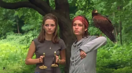 Lost and Delirious (2001)