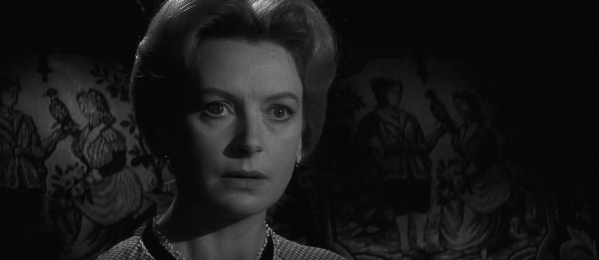 The Innocents (1961) [Remastered]