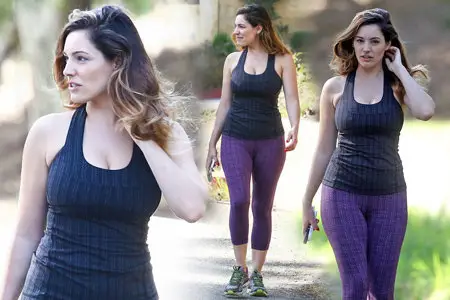 Kelly Brook - Leaves the Gym in West Hollywood February 14, 2014