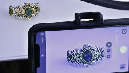 7 Ways To Photograph Small Products Or Jewelry