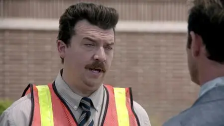 Vice Principals S02E01