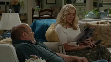 Georgie & Mandy's First Marriage S02E02