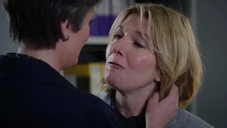 Holby City S20E24