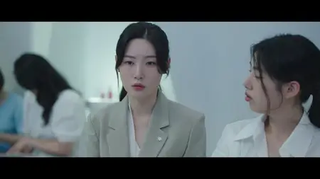 Beyond the Bar S01E10
