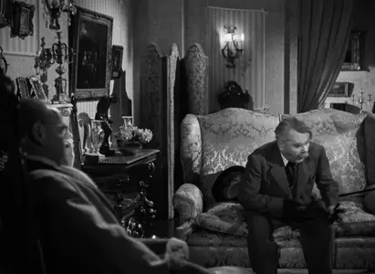 The Shop at Sly Corner (1947)
