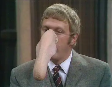 Monty Python's Flying Circus Series 2 Disc 2 Episodes 8-13