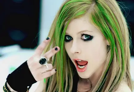 Avril Lavigne - Smile (2011)