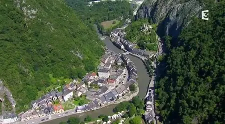 (Fr3) Des racines et des ailes : Passion patrimoine - Sur les rives de la Garonne (2014)