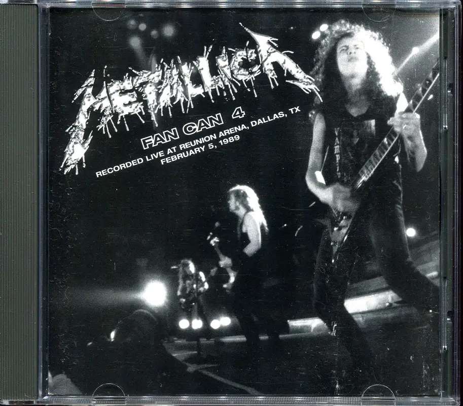 Металлика медляк. Metallica Fan. Metallica – Reunion Arena Dallas 1989. Картинки Metallica Fanatic Battery. Metallica Live at the Reunion Arena.