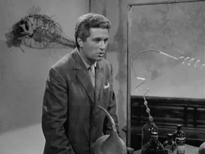 L'ultima preda del vampiro / The Playgirls and the Vampire (1960)