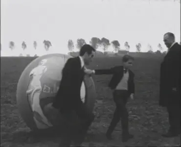 La femme 100 têtes(1968)