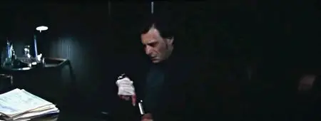 Looper (2012)