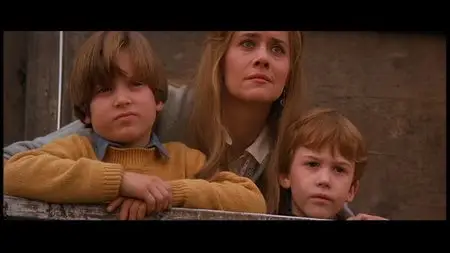 Radio Flyer (1992)