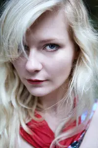 Kirsten Dunst by Yelena Yemchuk for Vogue Italia February 2012